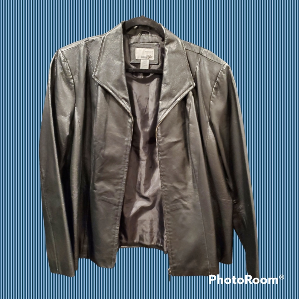 East 5th ave. Women's black leather jacket XL